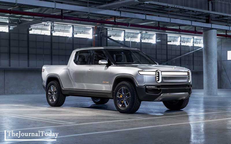 Tesla’s Closest Rival Rivian R1T does Full 360-Degree Turns from a Standstill